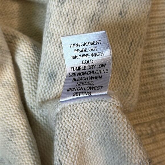 NWT PacSun Cotton Sweater - Size M - Picture 7 of 8